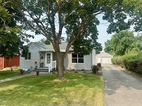 2nd image of 114 Sentinel St