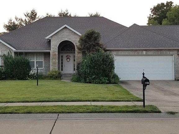 3rd image of 897 Prestonwood Dr
