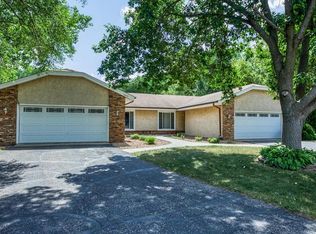 17640 Ionia Ct, Lakeville, MN 55044