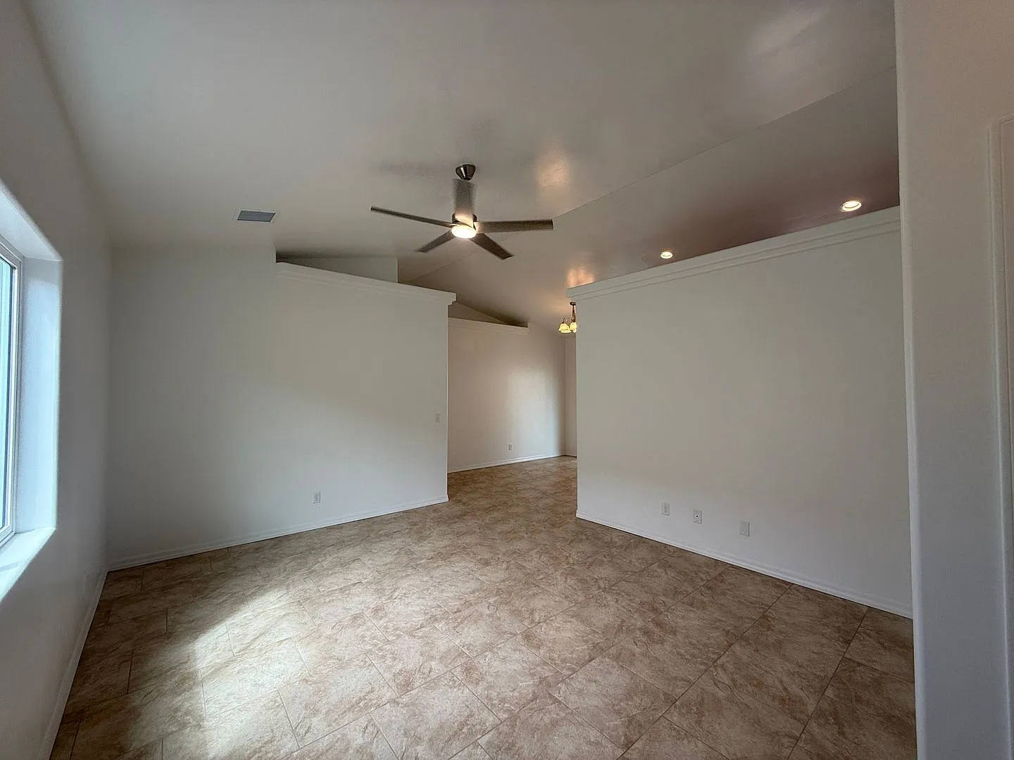 Brand New 3 Bedroom 2 Bath Home — Photo 2