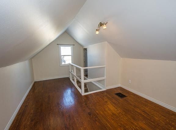 5th image of 521 E Eckman St