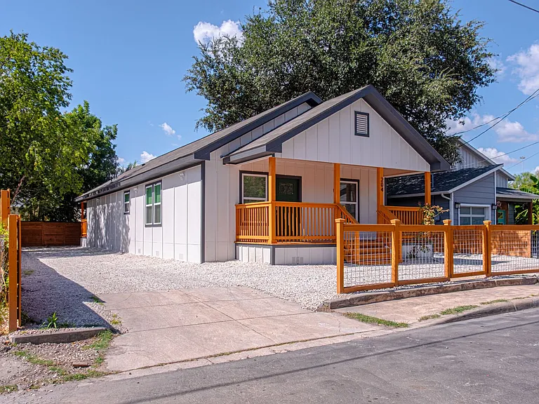 Rehmann St — Photo 2