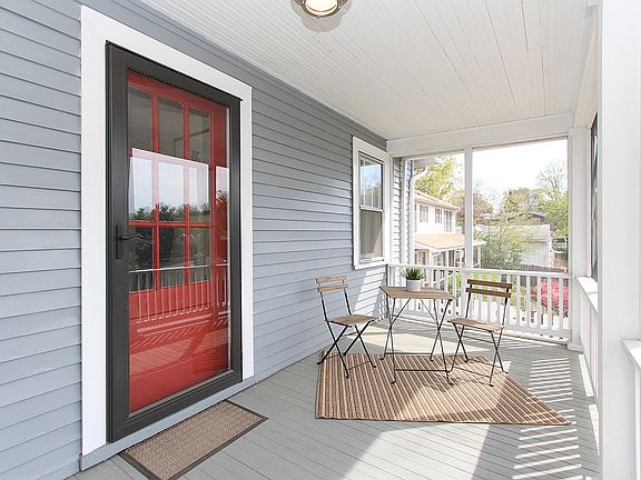 2nd image of 3019 20th St S
