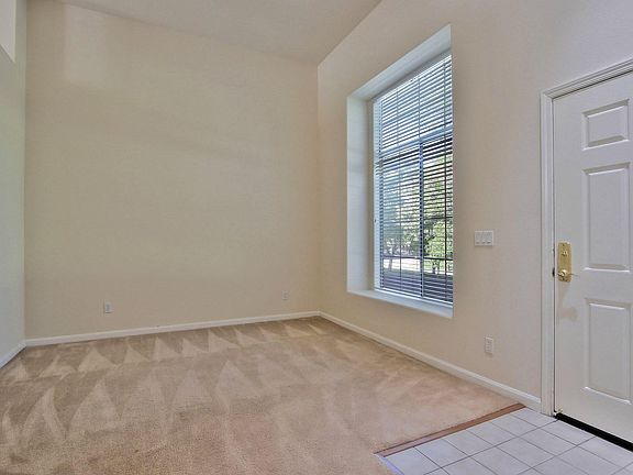 2nd image of 3042 Brunetti Way