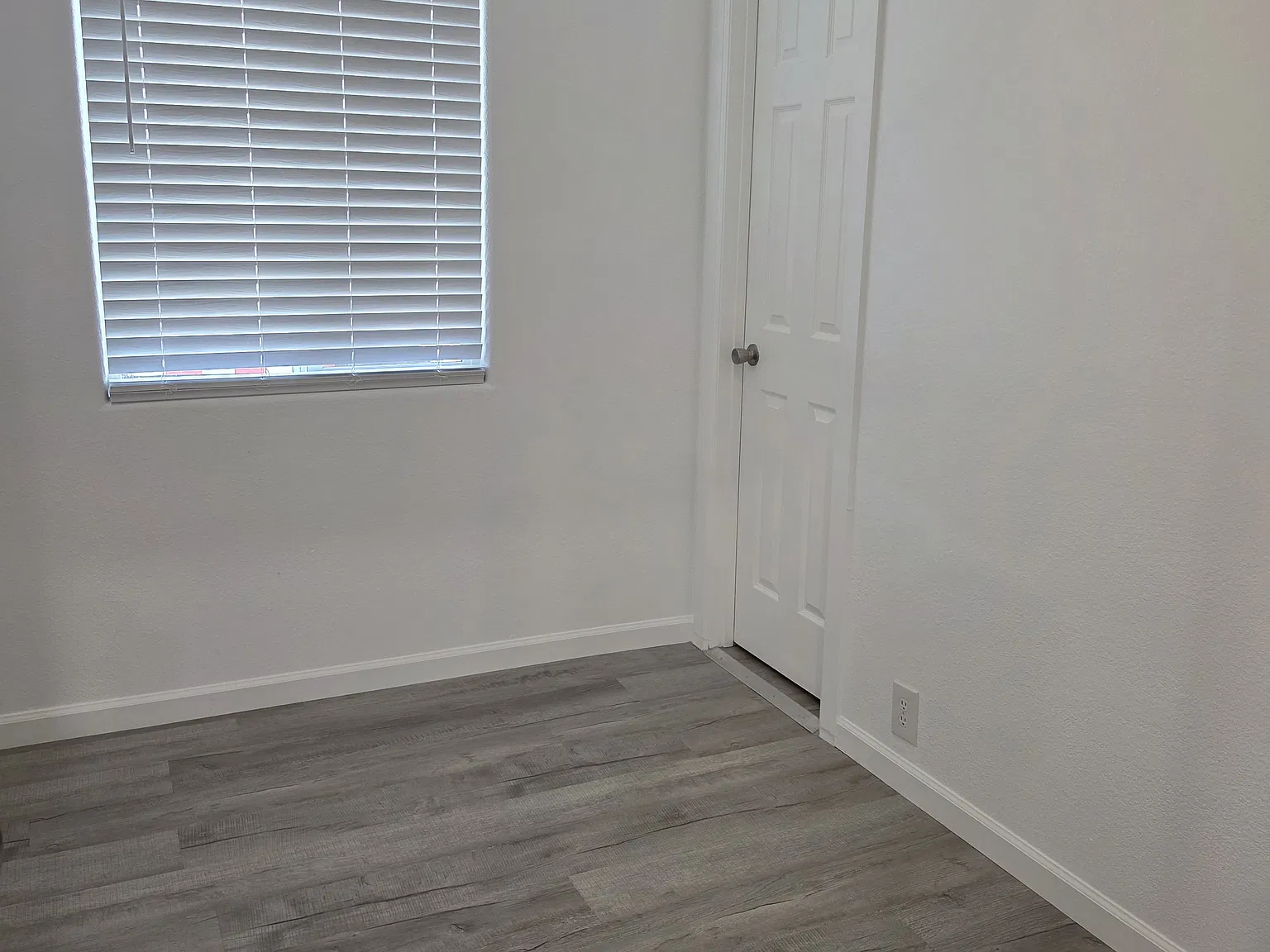 2 bed, 600 sqft, $1,050 — Photo 4