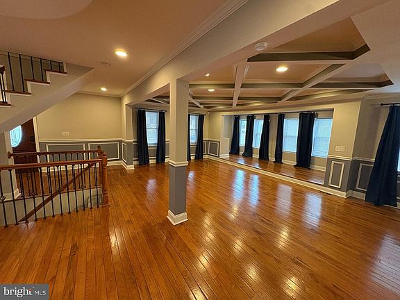 4th image of 3409 W Forest Park Ave