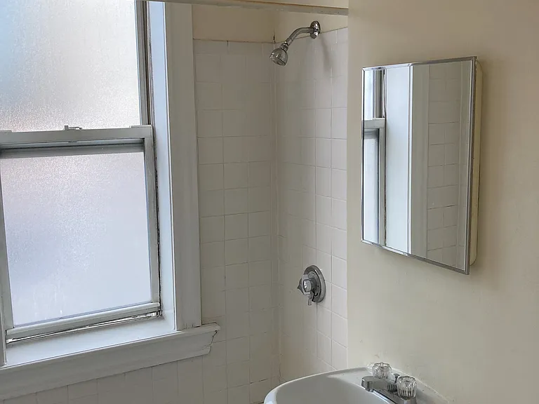 111 Peterborough St #11 — Photo 5