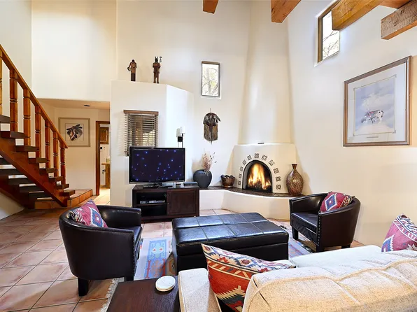 604 Griffin St APT F, Santa Fe, NM 87501