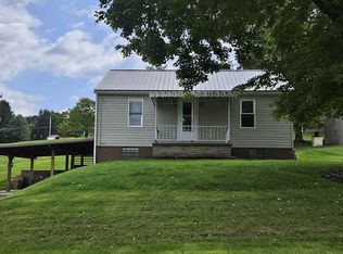 105 Giron St, Leechburg, PA 15656