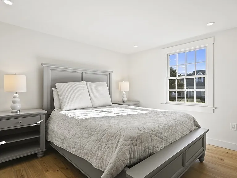 29 Mercier Way — Photo 13