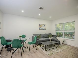 19 NE 16th St, Fort Lauderdale, FL 33304