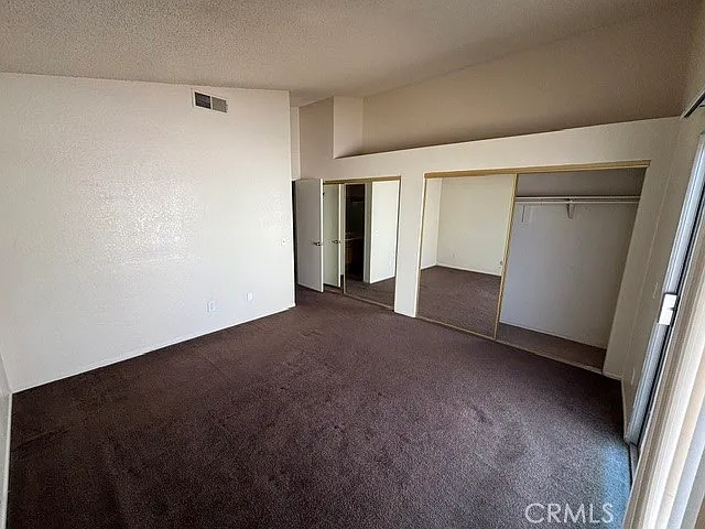 1013 Ivy St — Photo 6