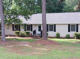 4605 Union Pl, Flowery Branch, GA 30542