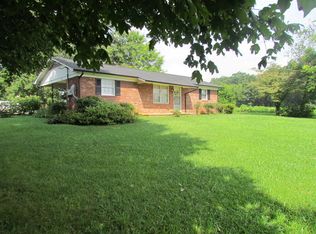 92 Angel Dr, Hiddenite, NC 28636