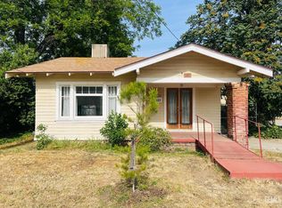 323 A St, Bakersfield, CA 93304