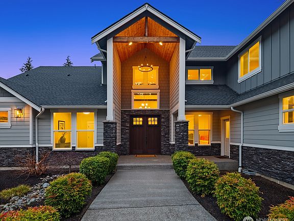2nd image of 17605 105th Avenue SE