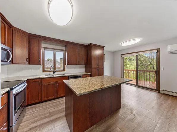 3 Saint Marks Bay, Faribault, MN 55021