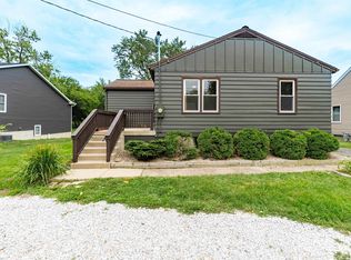 1908 W Blackberry Ln, Peoria, IL 61615