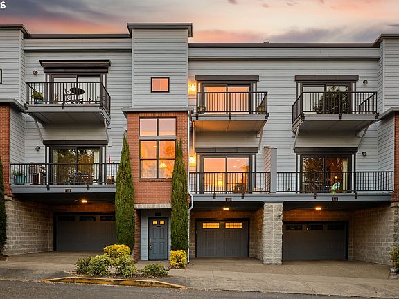 2nd image of 635 NW 24th Ave #6-2