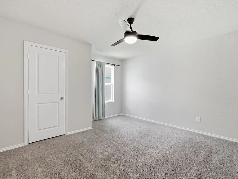 13755 Bradford Park — Photo 20