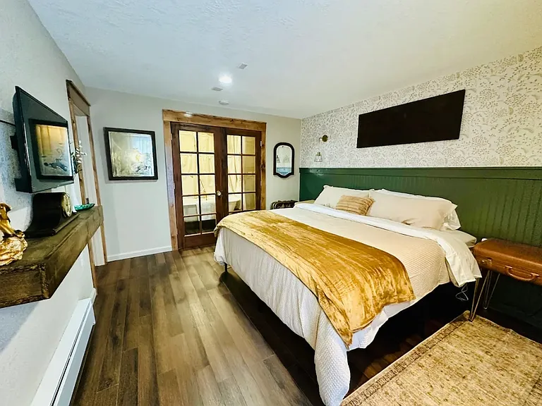 590 Ponderosa Ln #B — Photo 4