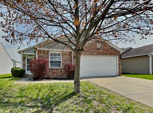 1729 Feather Reed Ln, Greenwood, IN 46143