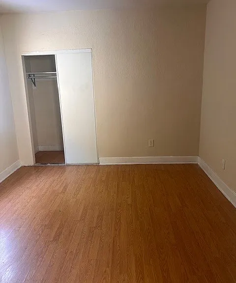1080 Geraghty Ave — Photo 6