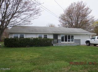 144 Ruddiman Dr, Muskegon, MI 49445
