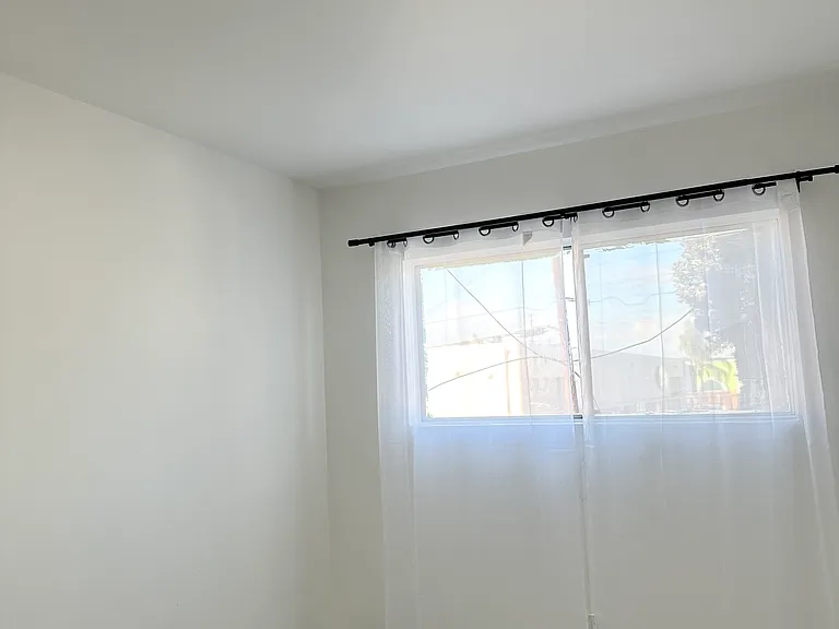 6795 N Paramount Blvd #14 — Photo 10