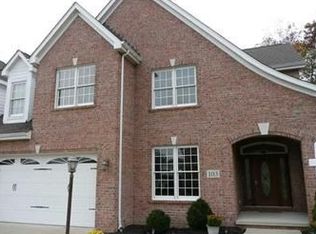 103 Redmond Ct, Cranberry Twp, PA 16066