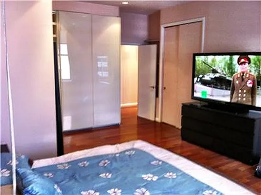 Rented by R New York | media 25