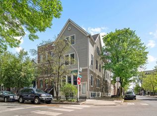 1459 W Melrose St APT 1S, Chicago, IL 60657