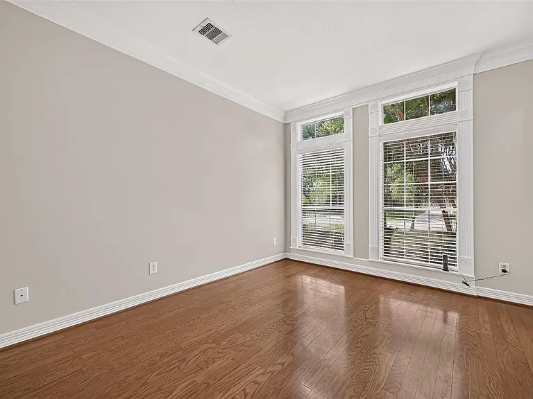 1715 Lake Quitman Dr — Photo 6