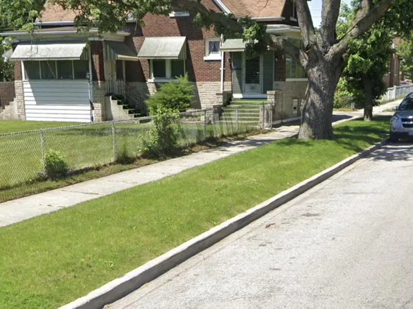 649 E 78th St, Chicago, IL 60619