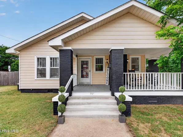 301 E Divine Street, Dunn, NC 28334