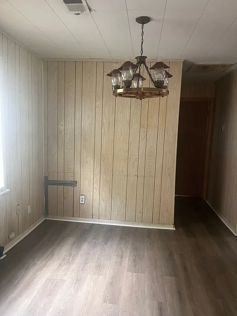 Great Property in quite Neighborhood — Photo 4