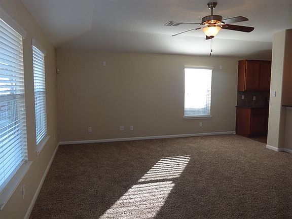 3rd image of 5531 Southern Oaks
