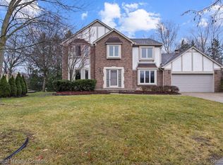 44489 Stone Rd, Novi, MI 48375