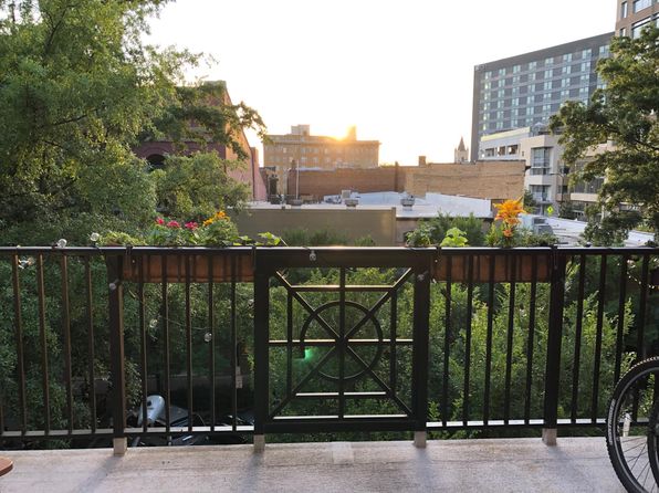 10 E Washington St UNIT 3C