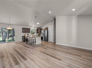 55792 Swan Rd, Bend, OR 97707