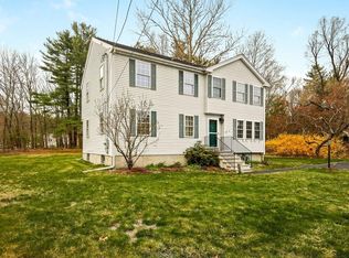 14 Coach Rd, Chelmsford, MA 01824