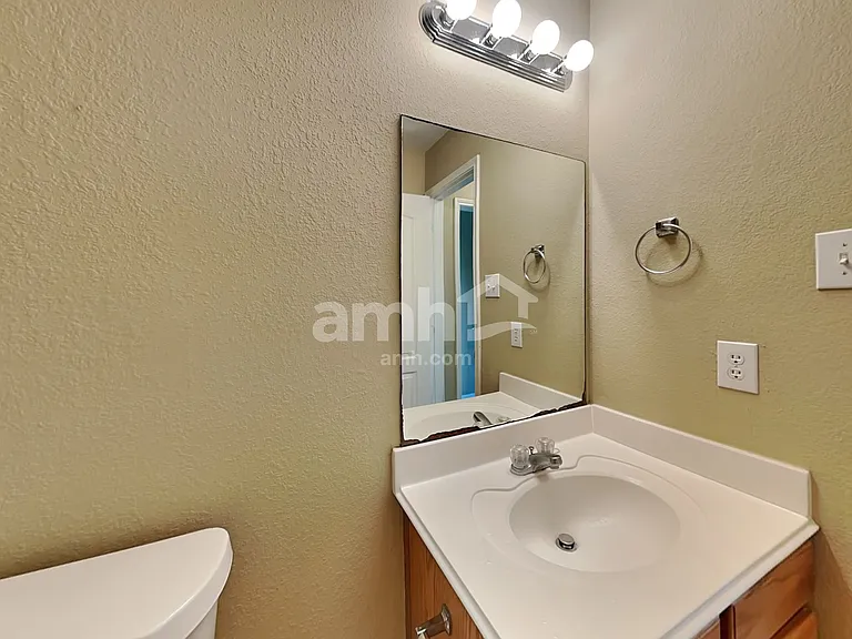 18107 Quiet Ridge Ln — Photo 16