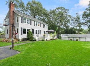 5 Ox Bow Ln, Randolph, MA 02368