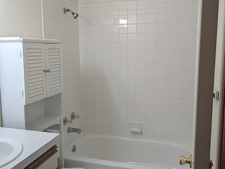 1621 Underhill Dr #3 — Photo 7
