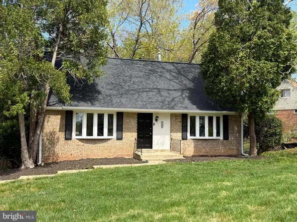 5105 Walport Ln, Fairfax, VA 22032