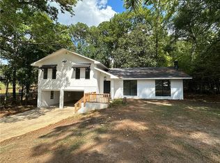 998 Stones Way Dr, Pineville, LA 71360