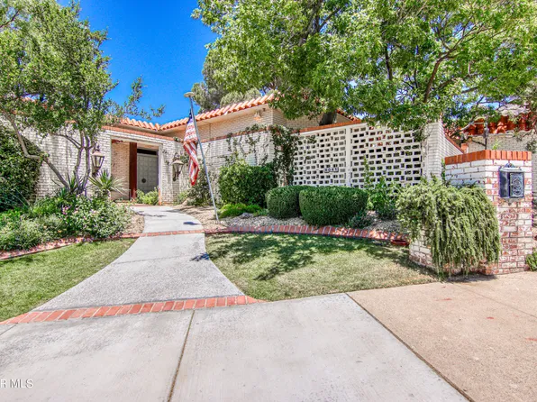 6041 Torrey Pines Dr, El Paso, TX 79912