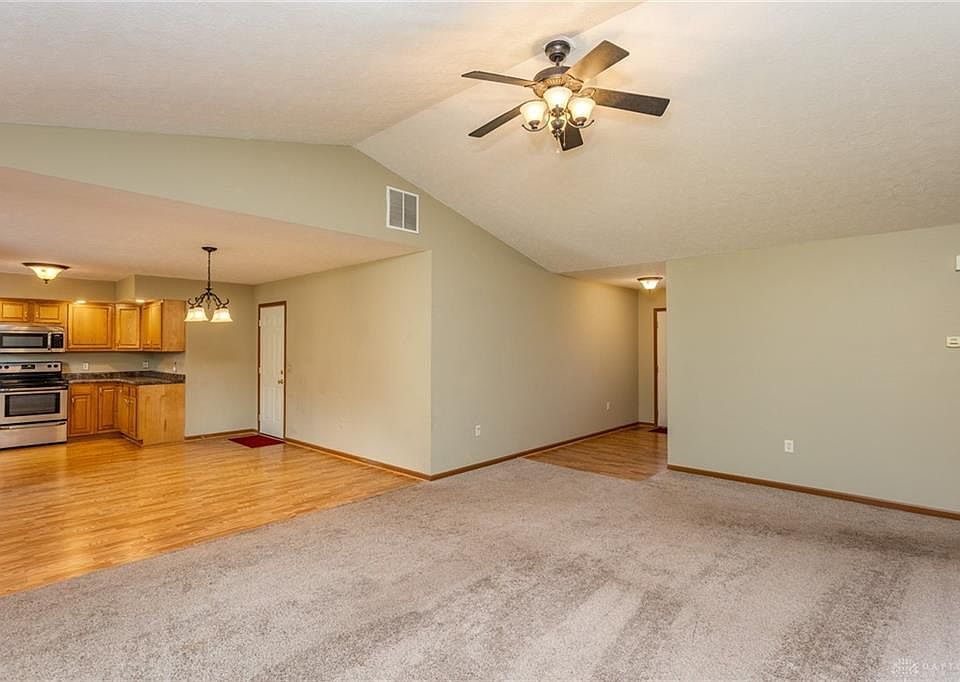 548 Cider Mill Way, Tipp City, OH 45371 Zillow