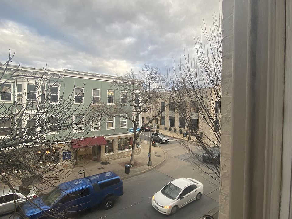 1st image of 205 N Market St #10930637