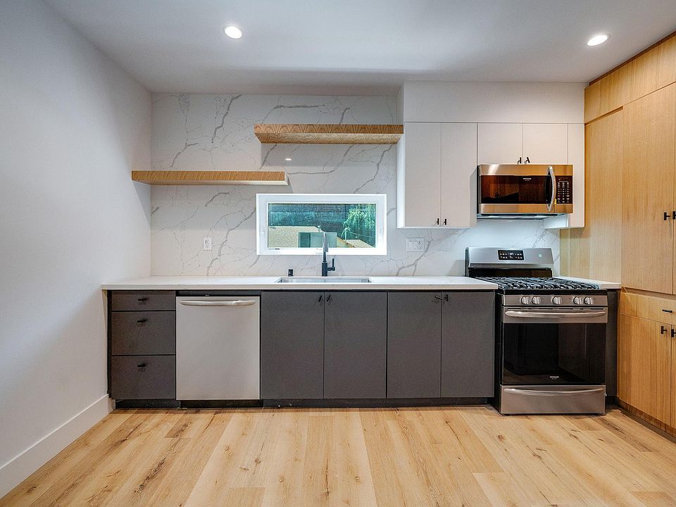 1st image of 6201 La Mirada Ave #4